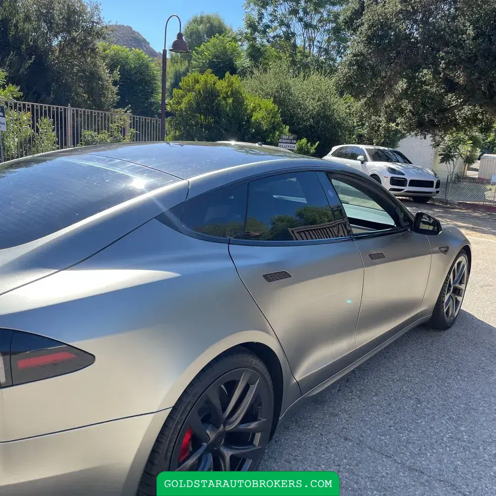 2023 Tesla Model S Plaid