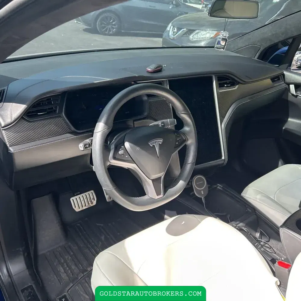 2021 Tesla Model X Plaid