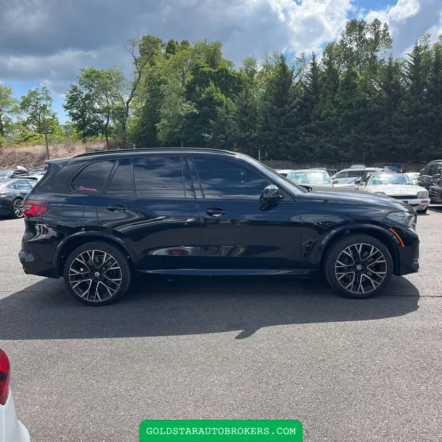 2022 BMW X5 Base