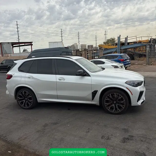 2022 BMW X5 M Base