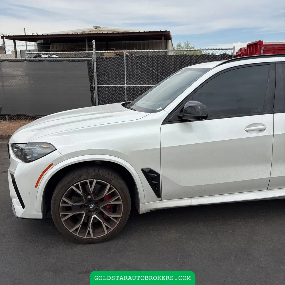 2022 BMW X5 M Base