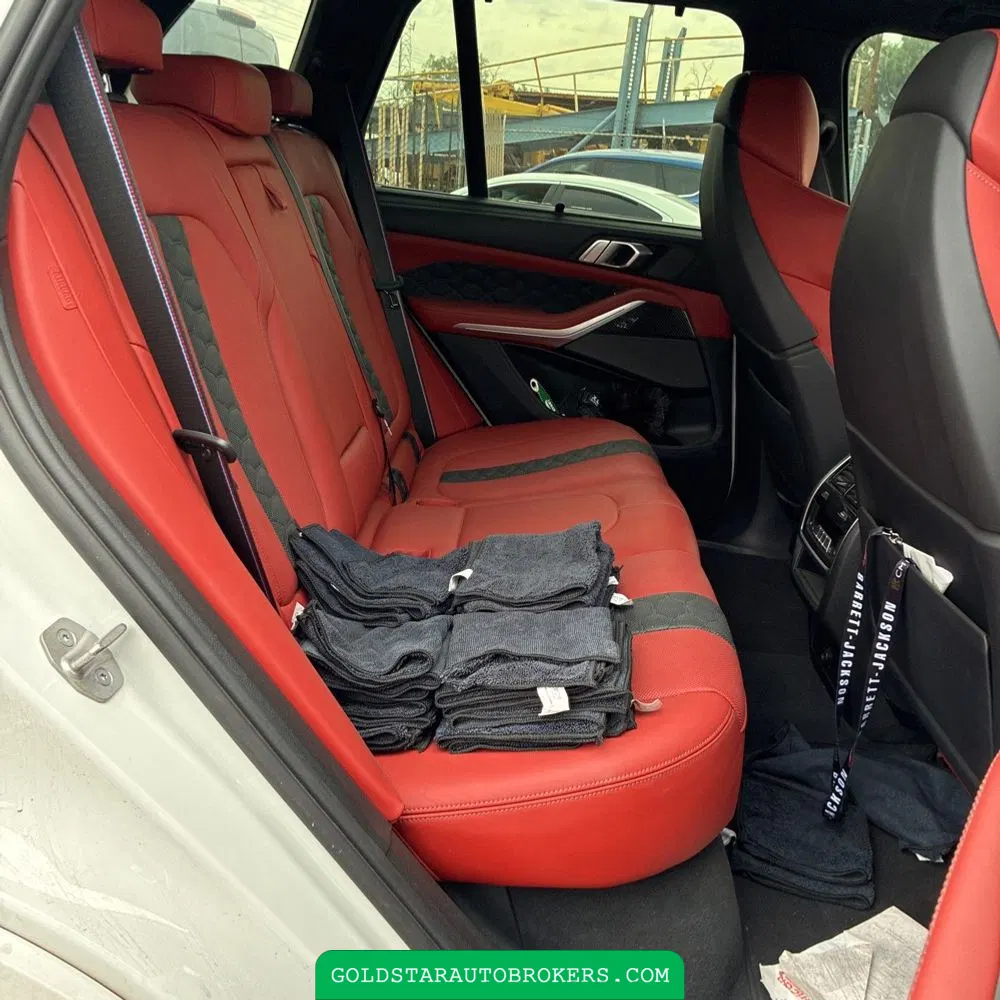 2022 BMW X5 M Base