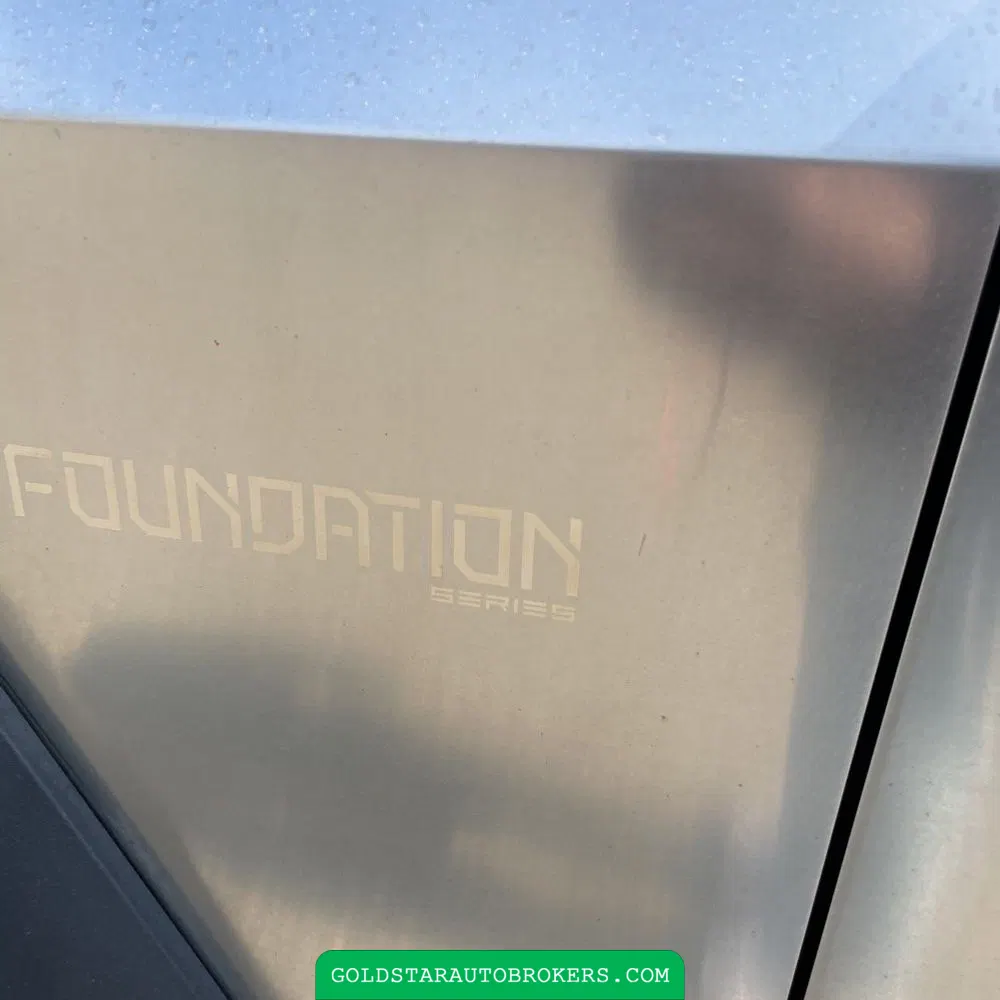 2024 Tesla Cybertruck Base