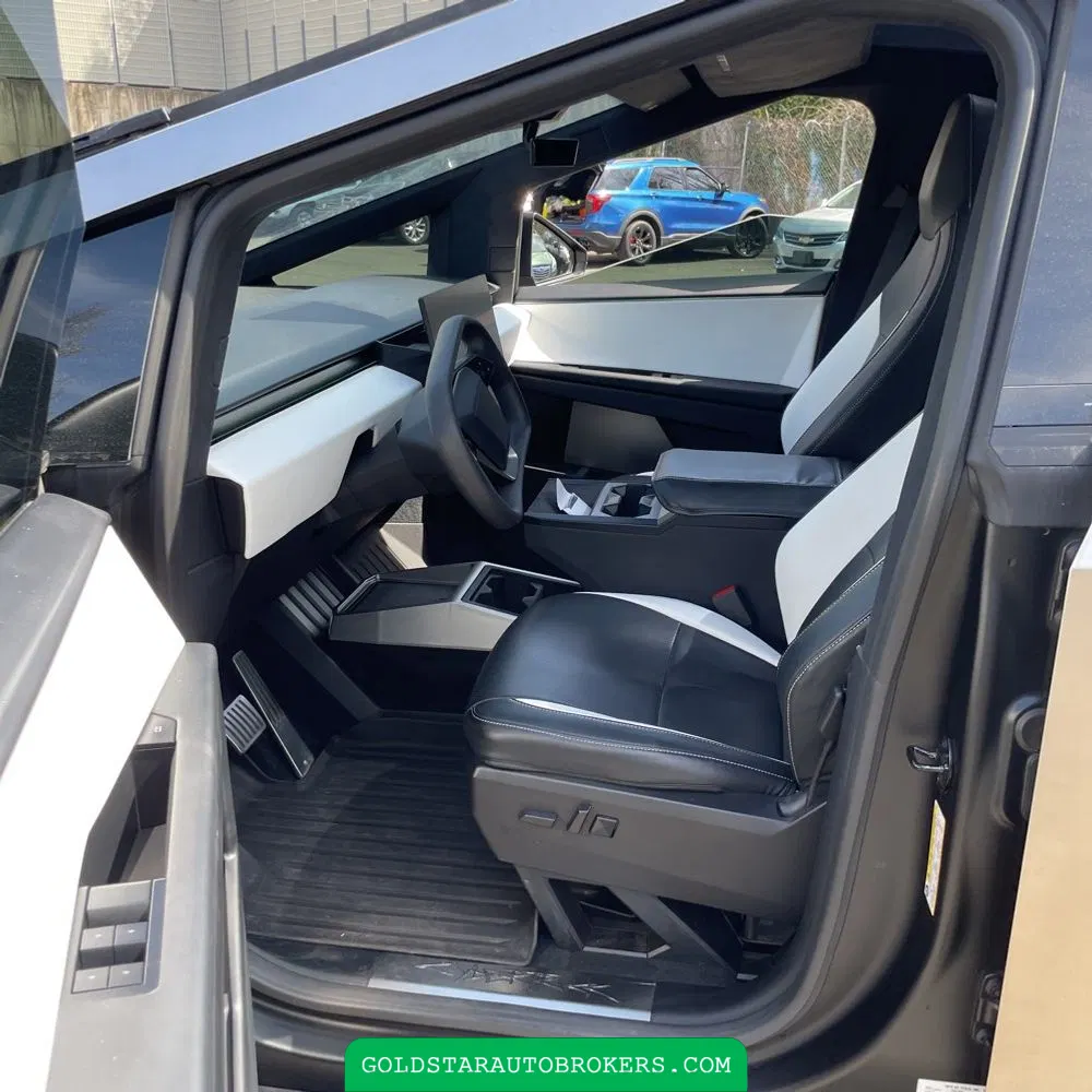 2024 Tesla Cybertruck Base