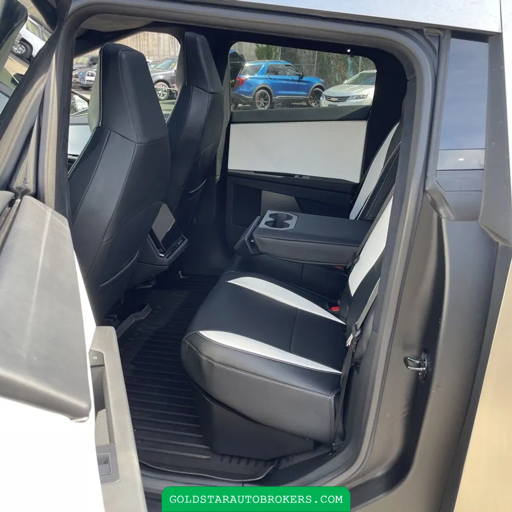 2024 Tesla Cybertruck Base
