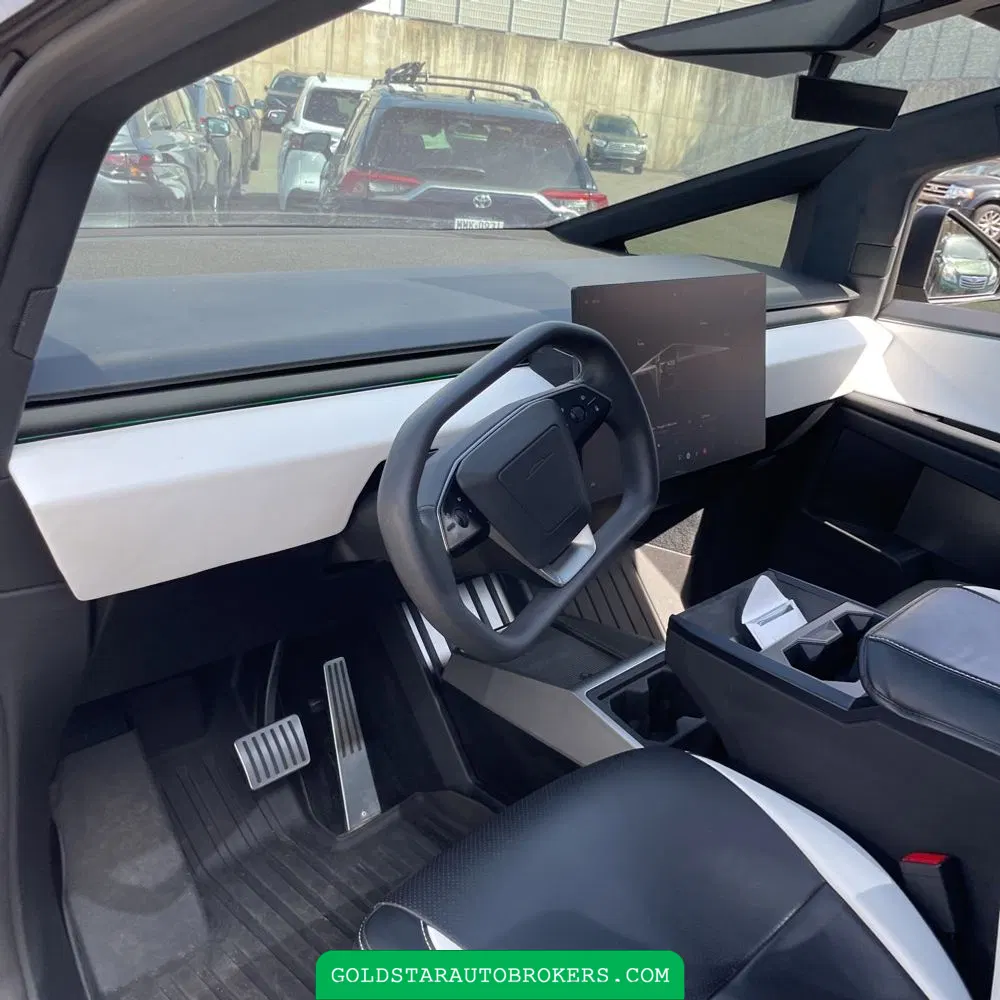 2024 Tesla Cybertruck Base