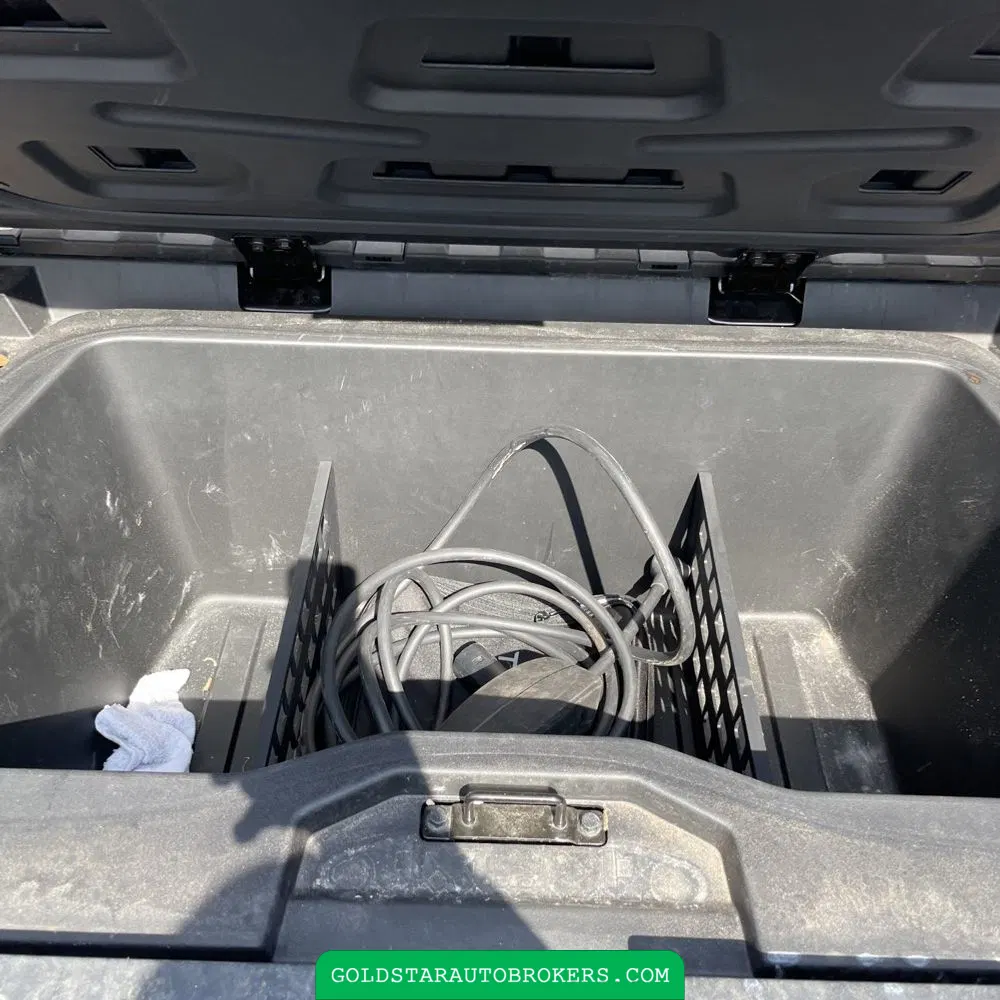 2024 Tesla Cybertruck Base