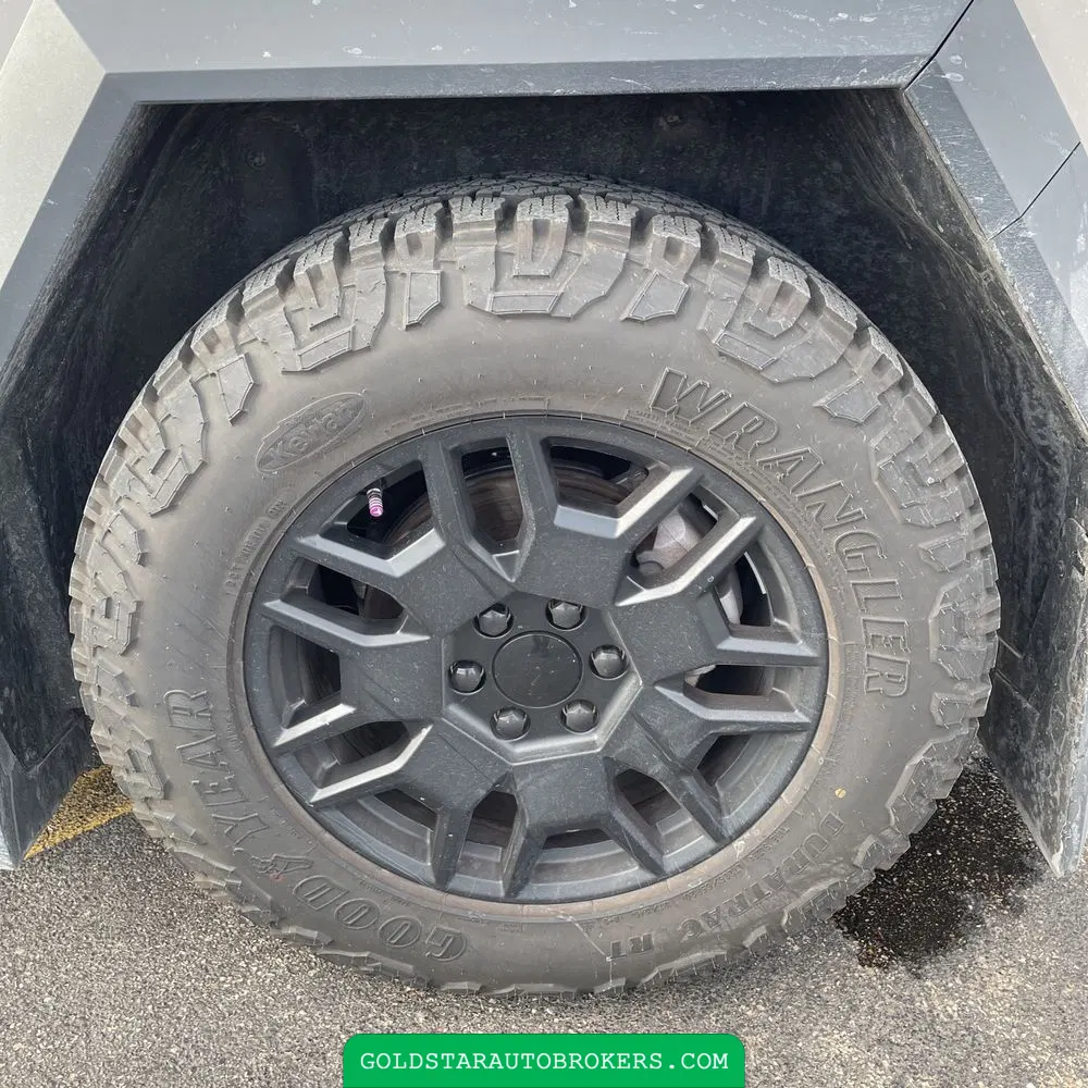 2024 Tesla Cybertruck Base