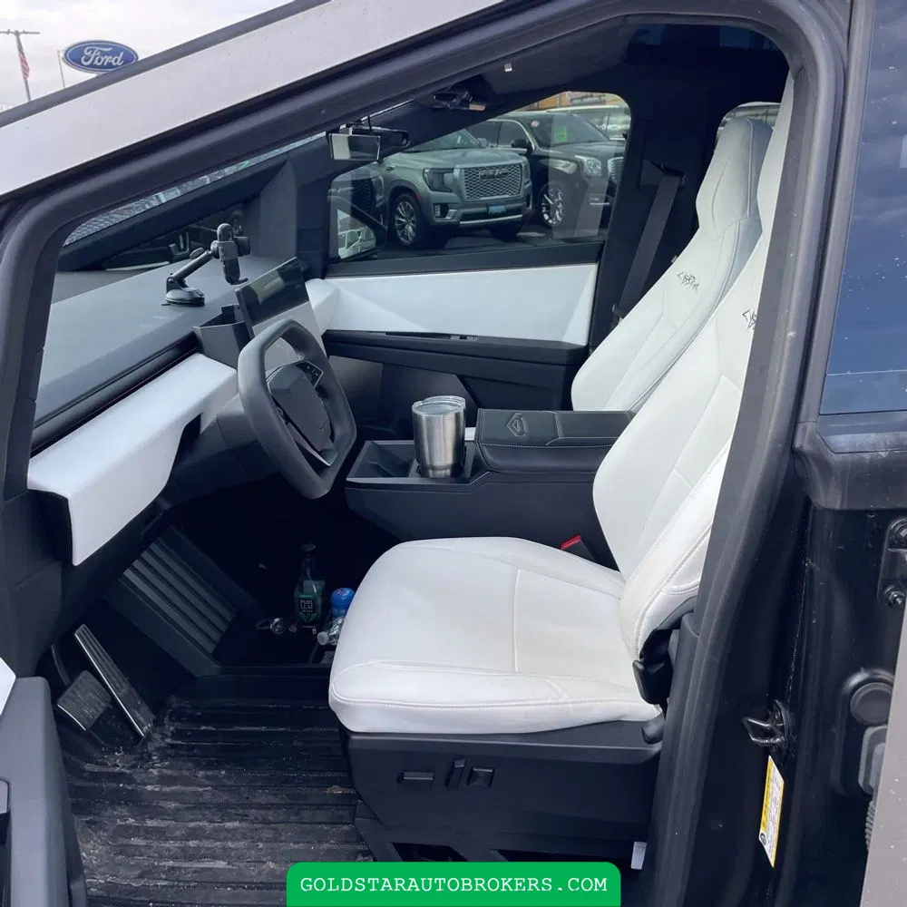 2024 Tesla Cybertruck Base