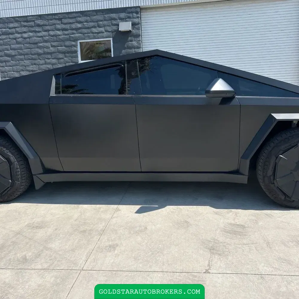 2024 Tesla Cybertruck Base