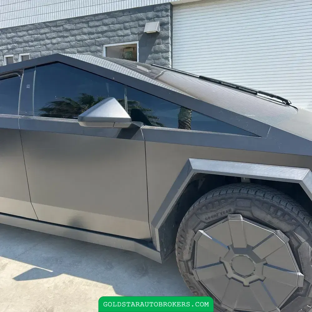 2024 Tesla Cybertruck Base