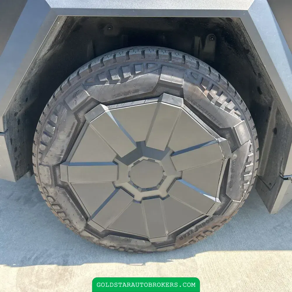 2024 Tesla Cybertruck Base