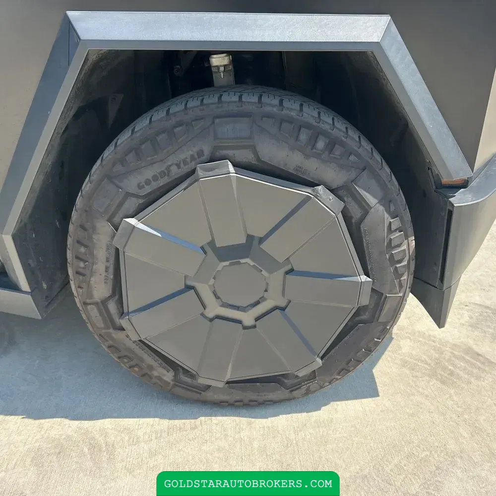 2024 Tesla Cybertruck Base
