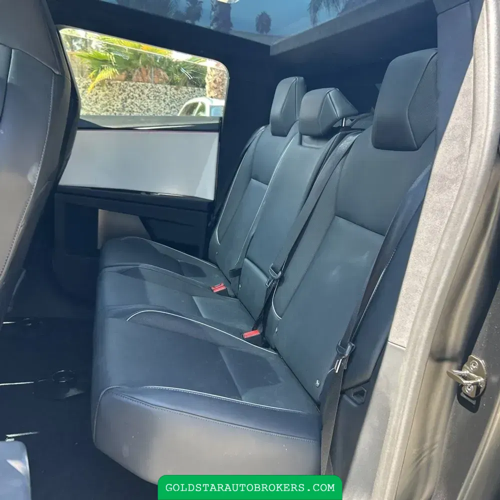 2024 Tesla Cybertruck Base