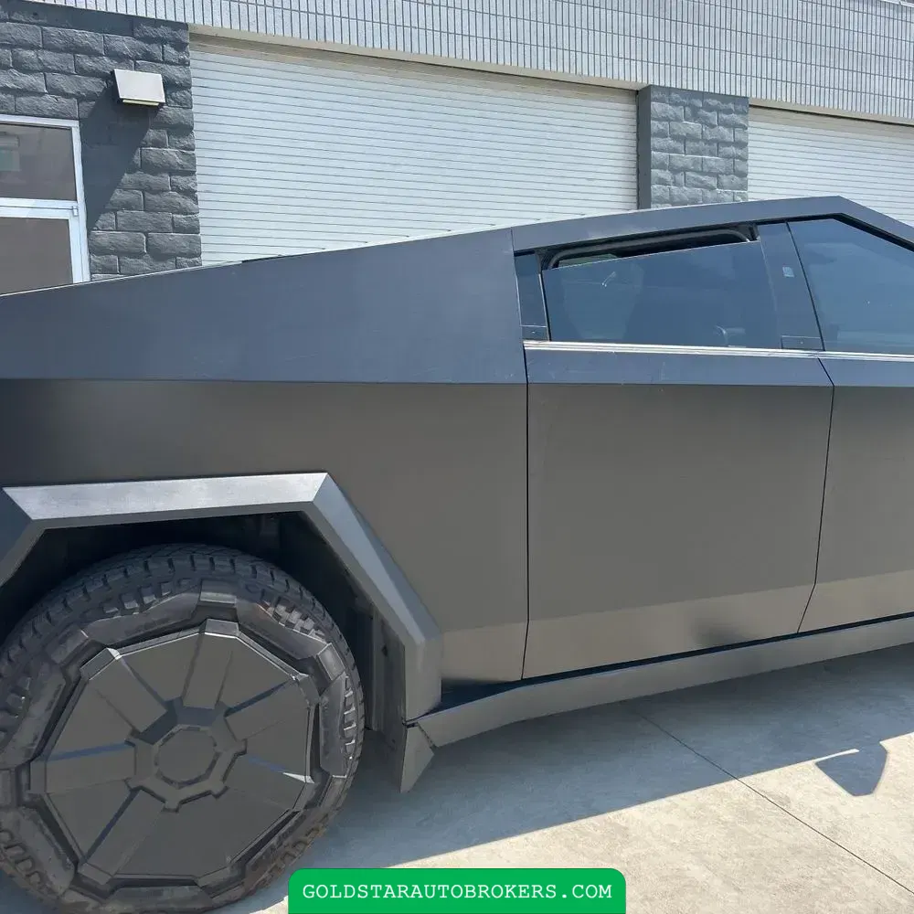 2024 Tesla Cybertruck Base