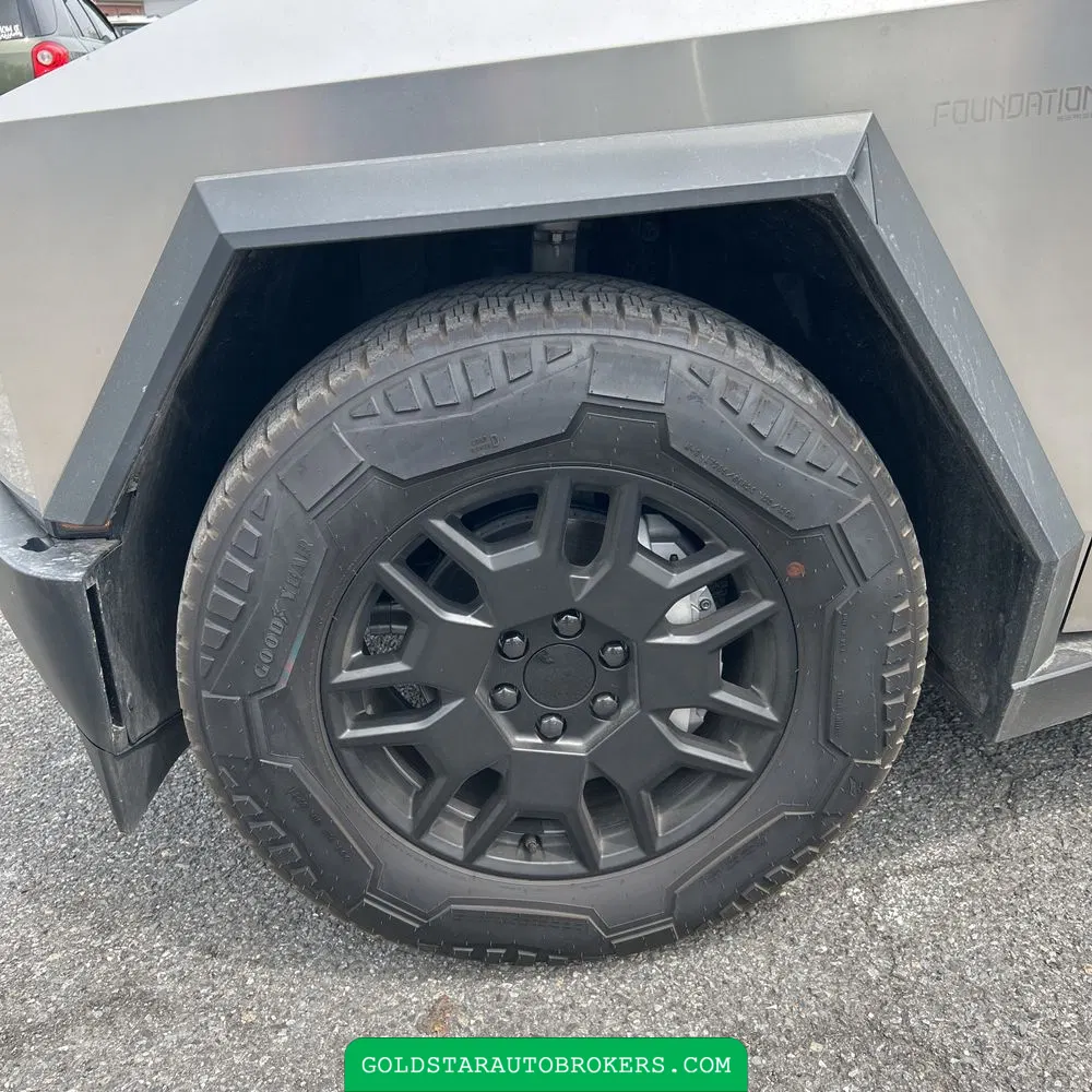 2024 Tesla Cybertruck Base