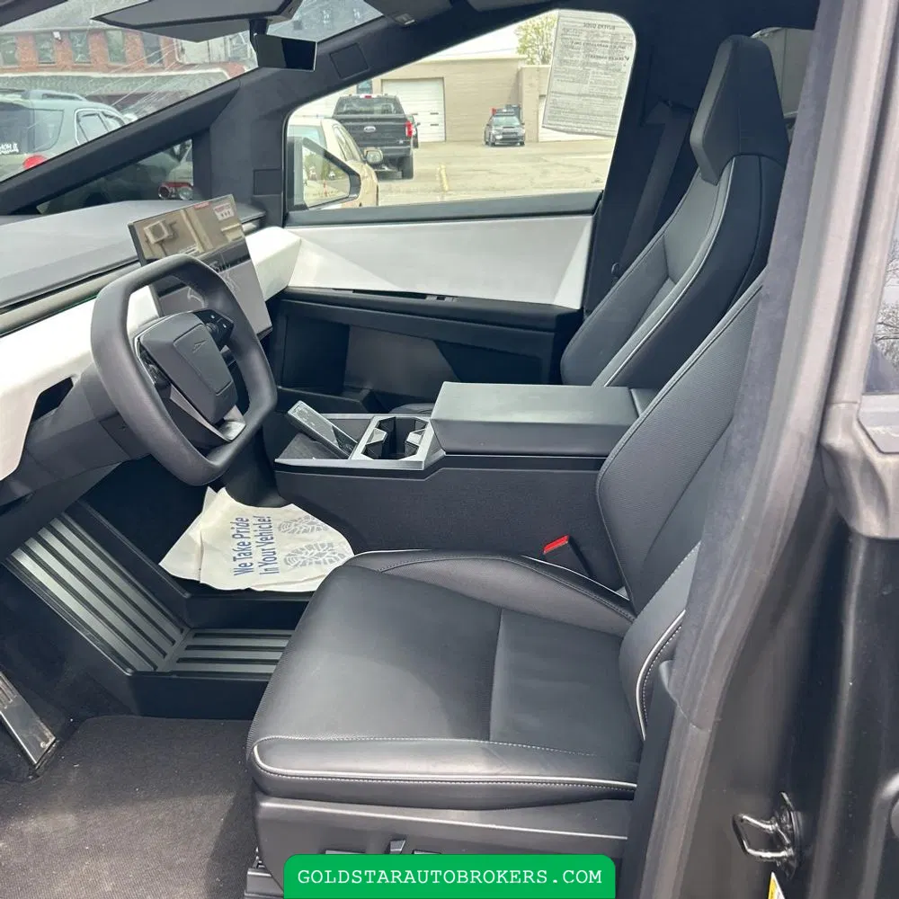 2024 Tesla Cybertruck Base