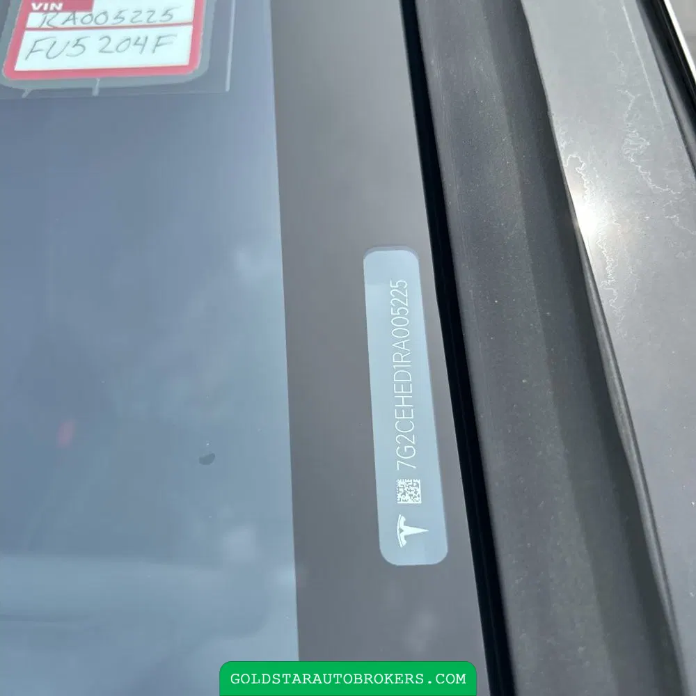 2024 Tesla Cybertruck Base