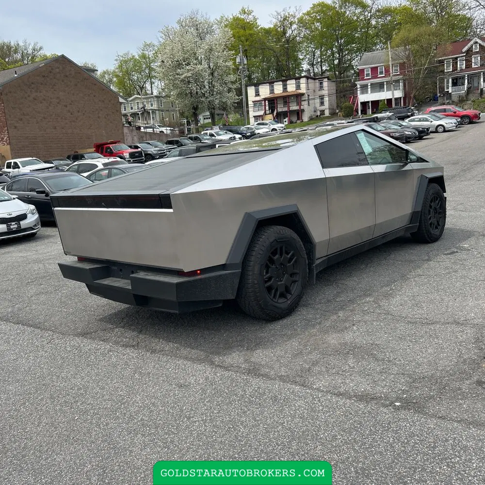 2024 Tesla Cybertruck Base