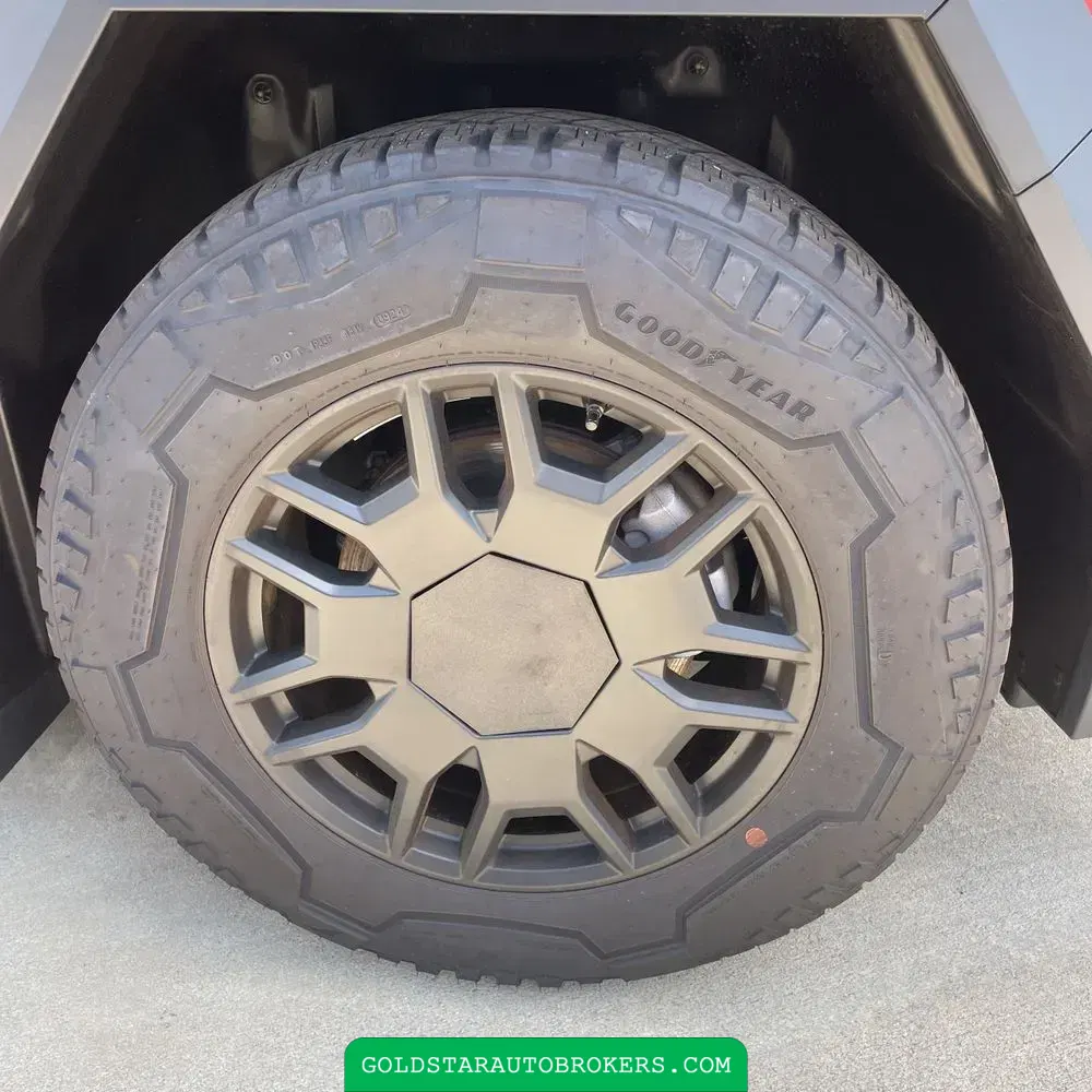 2024 Tesla Cybertruck Base
