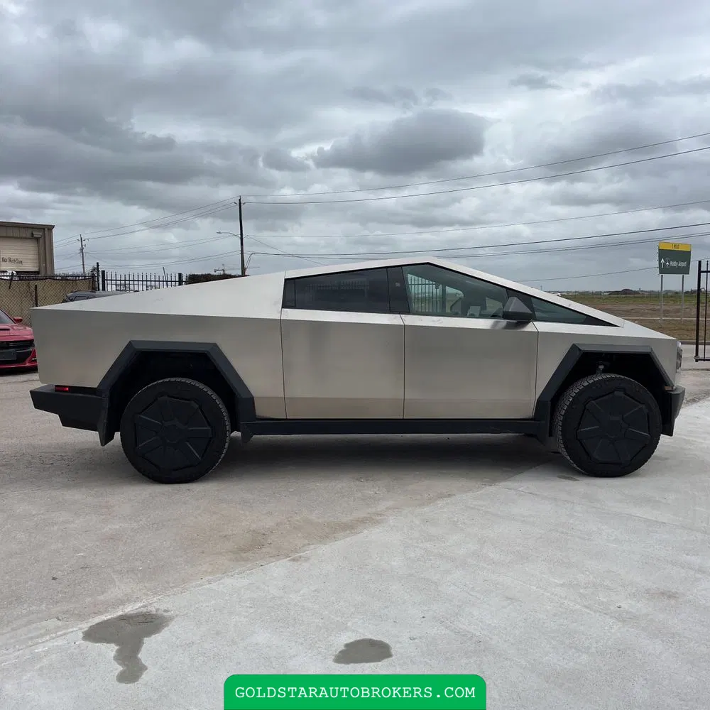 2024 Tesla Cybertruck Base
