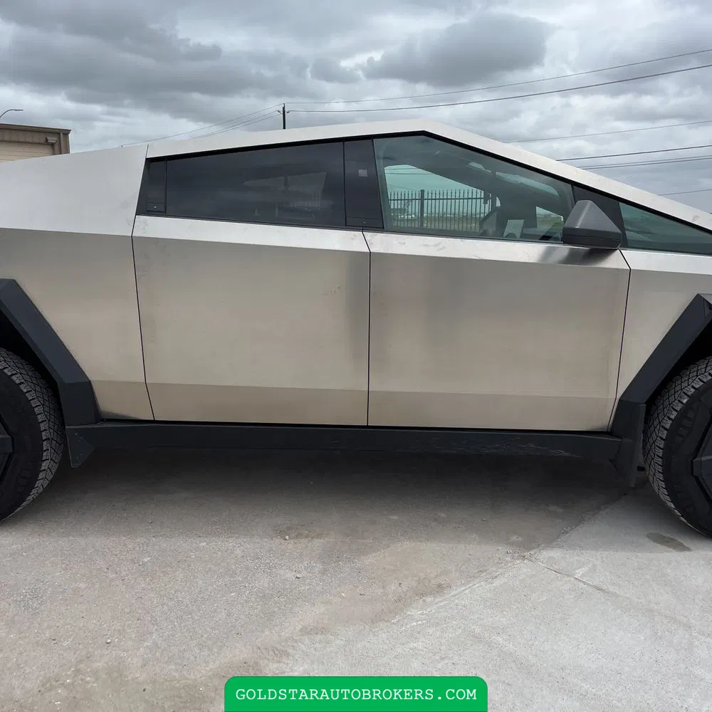2024 Tesla Cybertruck Base