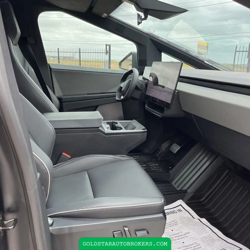 2024 Tesla Cybertruck Base