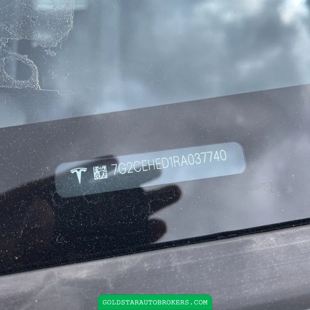 2024 Tesla Cybertruck Base