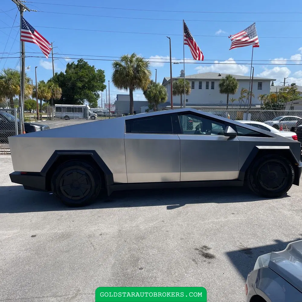 2024 Tesla Cybertruck Base