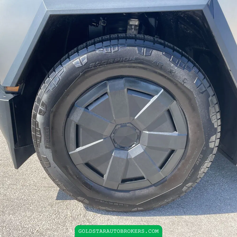 2024 Tesla Cybertruck Base