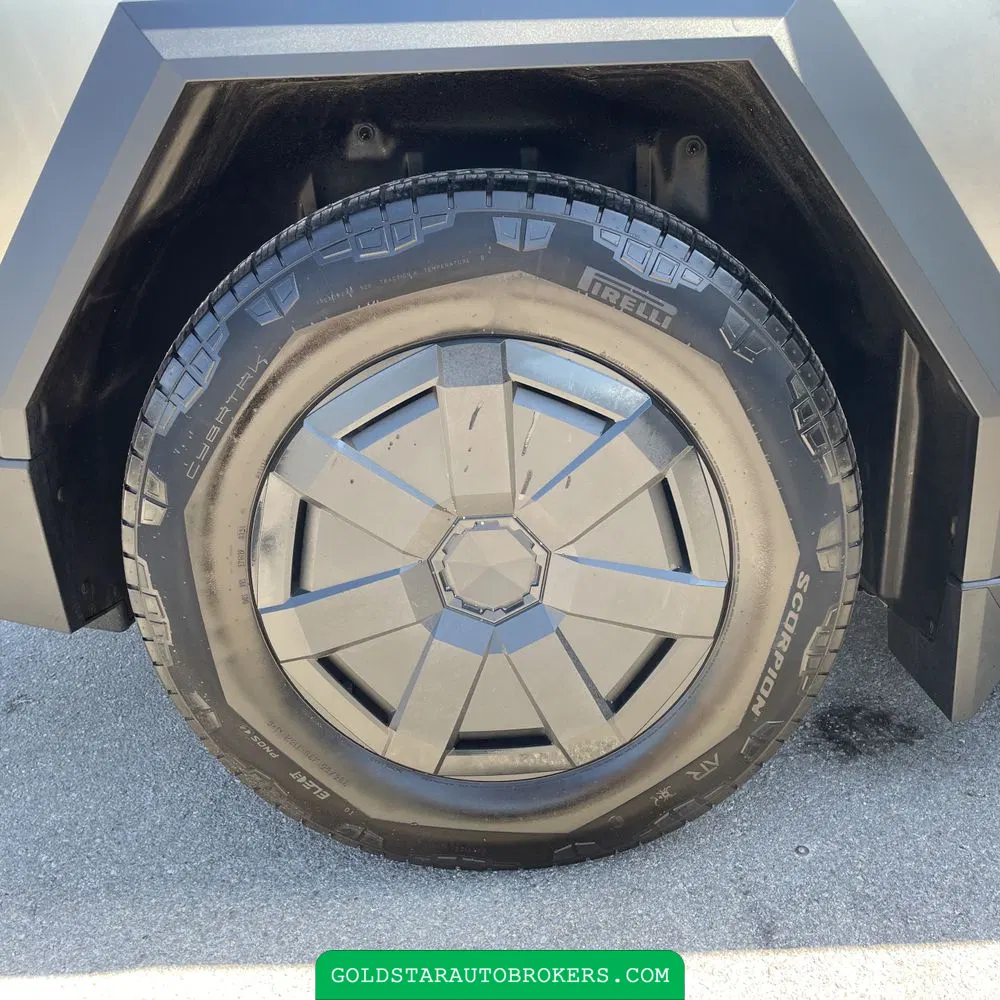 2024 Tesla Cybertruck Base