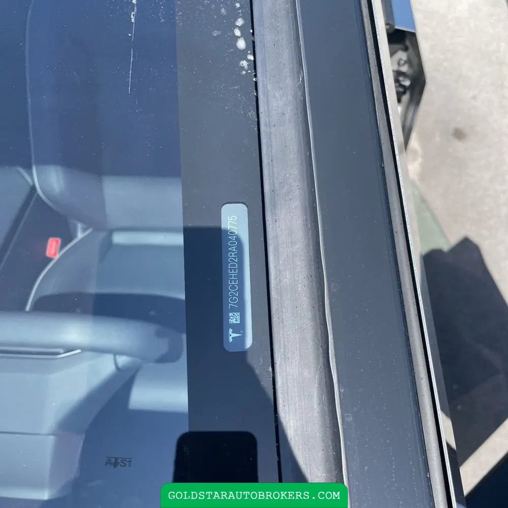 2024 Tesla Cybertruck Base