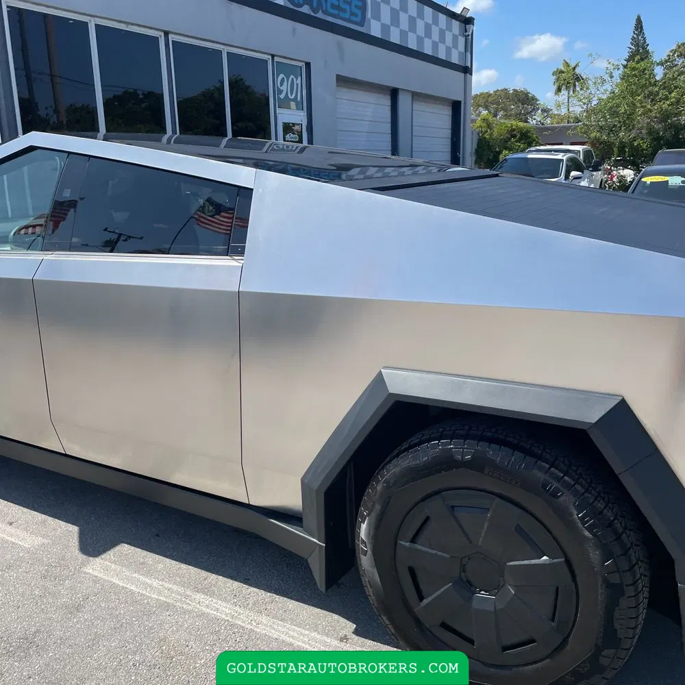 2024 Tesla Cybertruck Base