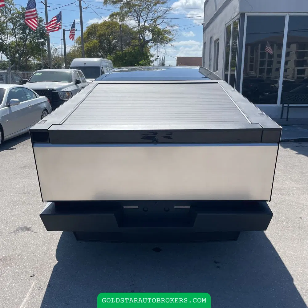 2024 Tesla Cybertruck Base