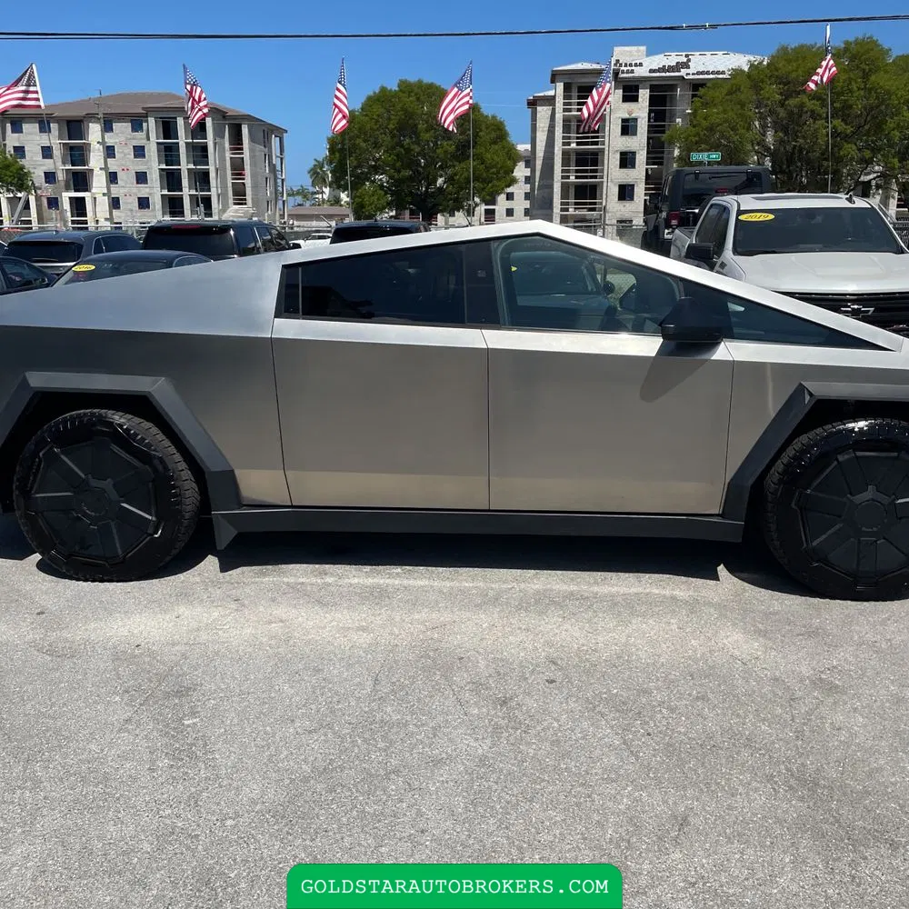 2024 Tesla Cybertruck Base