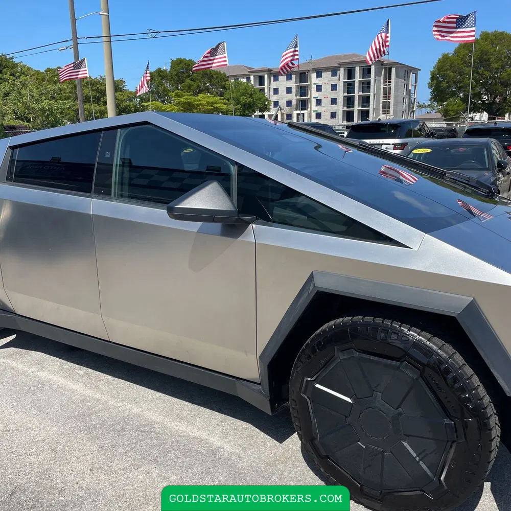 2024 Tesla Cybertruck Base