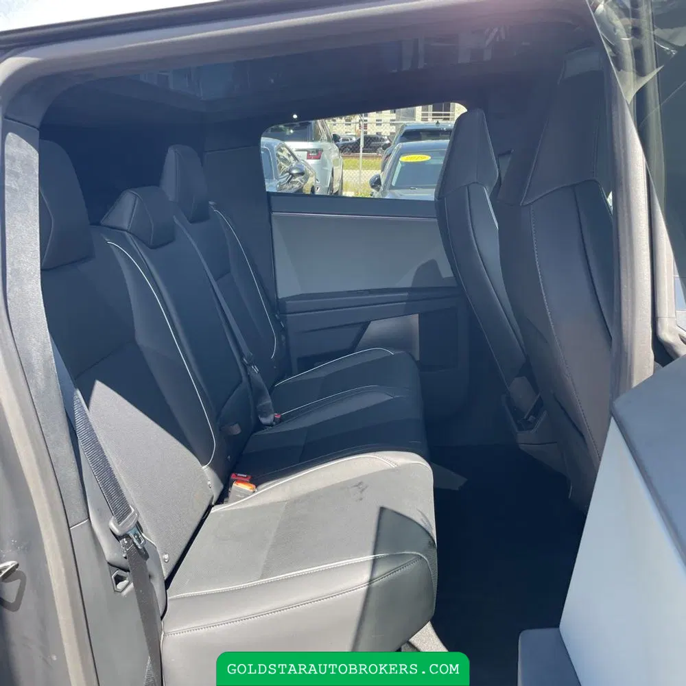 2024 Tesla Cybertruck Base