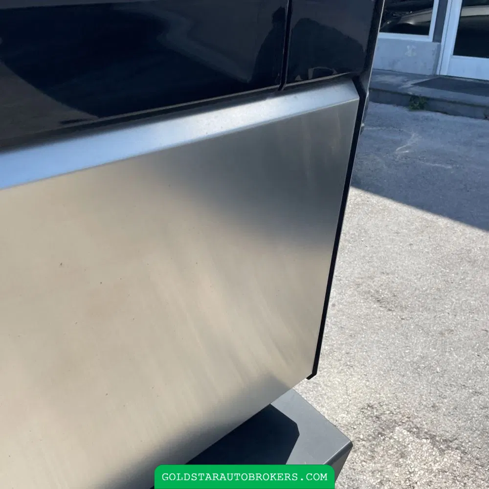 2024 Tesla Cybertruck Base