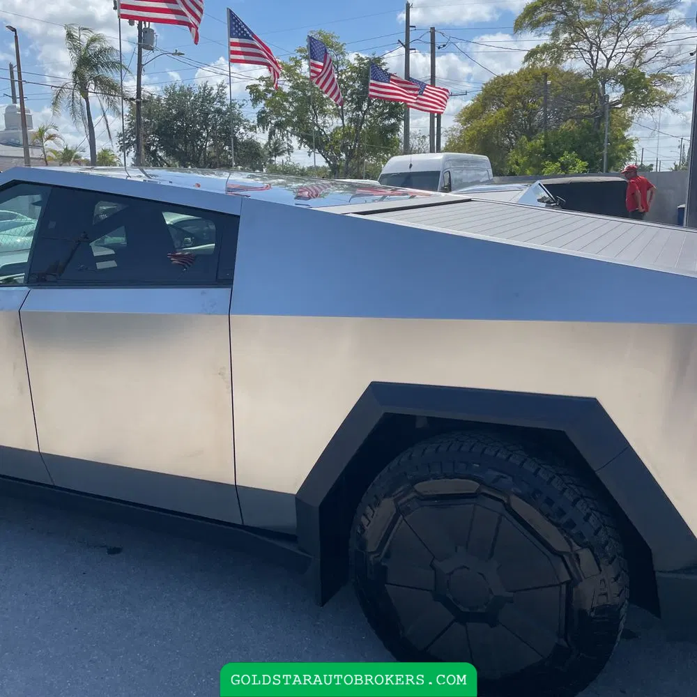 2024 Tesla Cybertruck Base