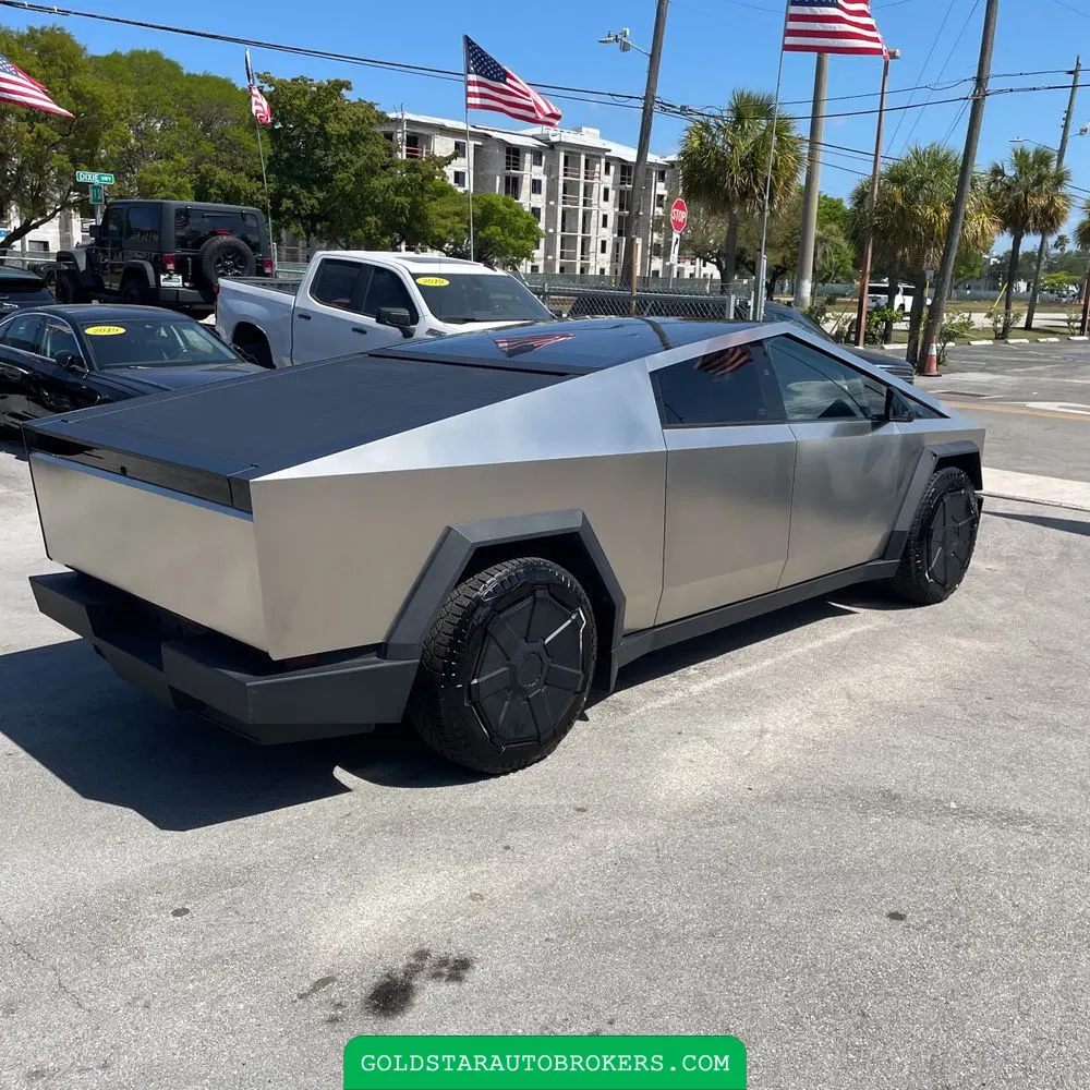 2024 Tesla Cybertruck Base