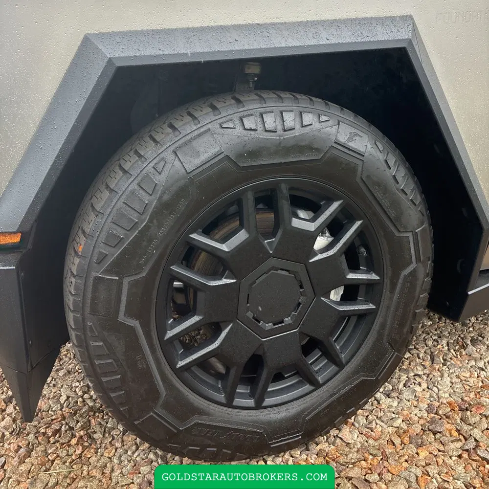 2024 Tesla Cybertruck Base