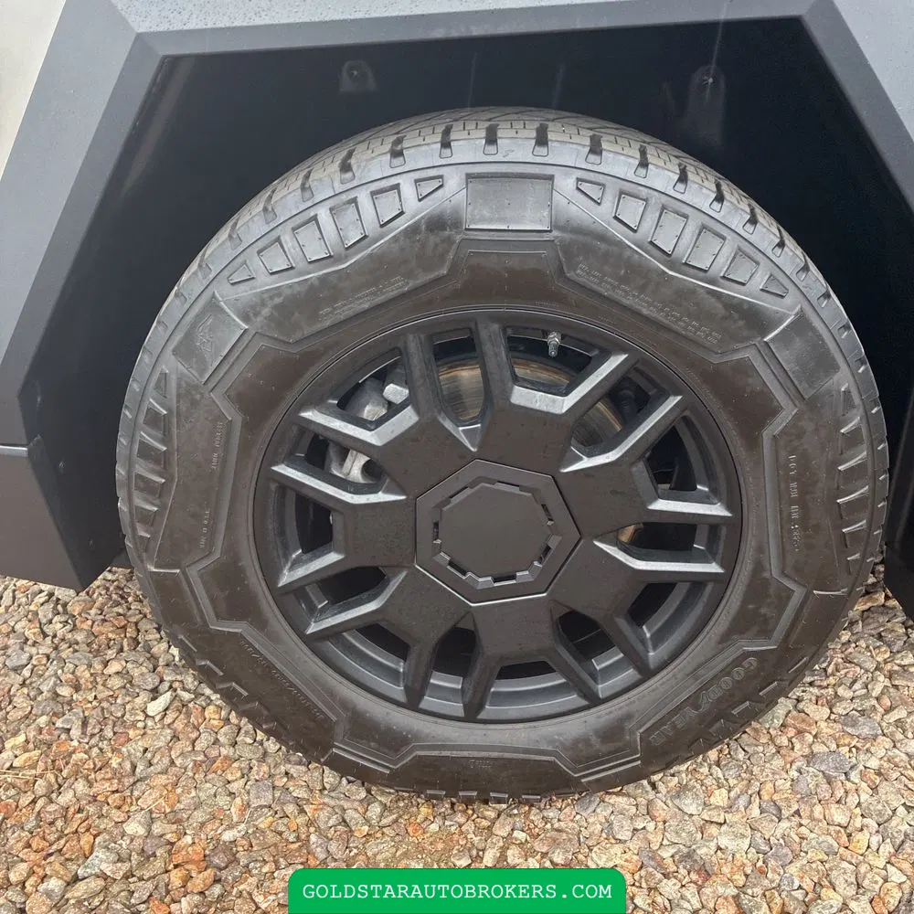 2024 Tesla Cybertruck Base