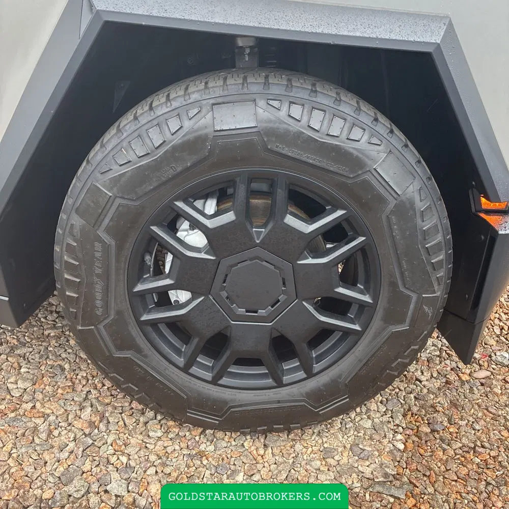 2024 Tesla Cybertruck Base