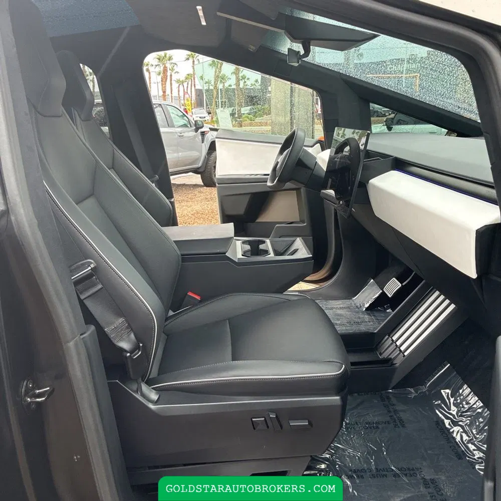 2024 Tesla Cybertruck Base
