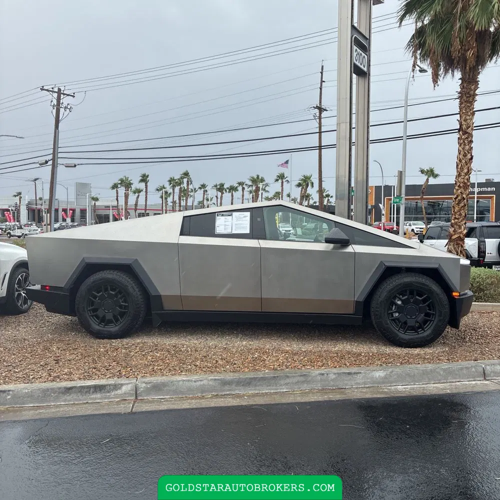 2024 Tesla Cybertruck Base