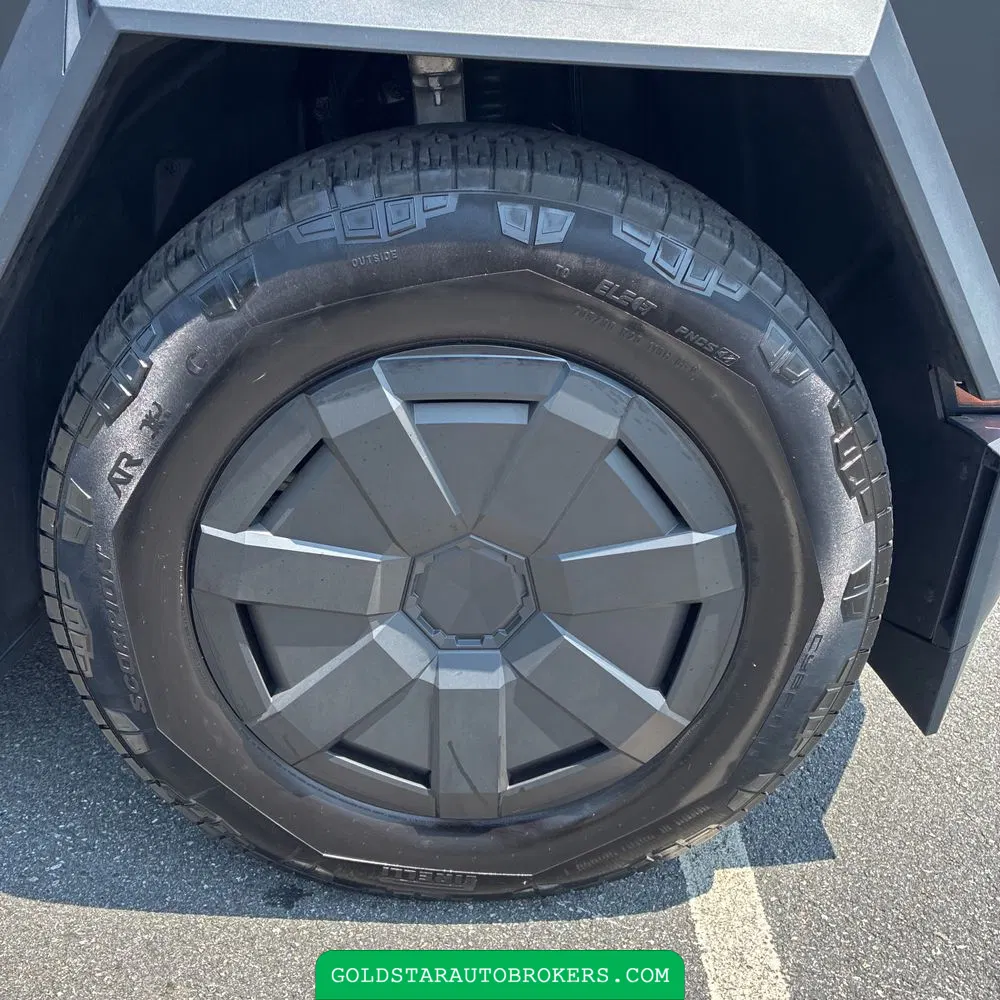 2024 Tesla Cybertruck Base