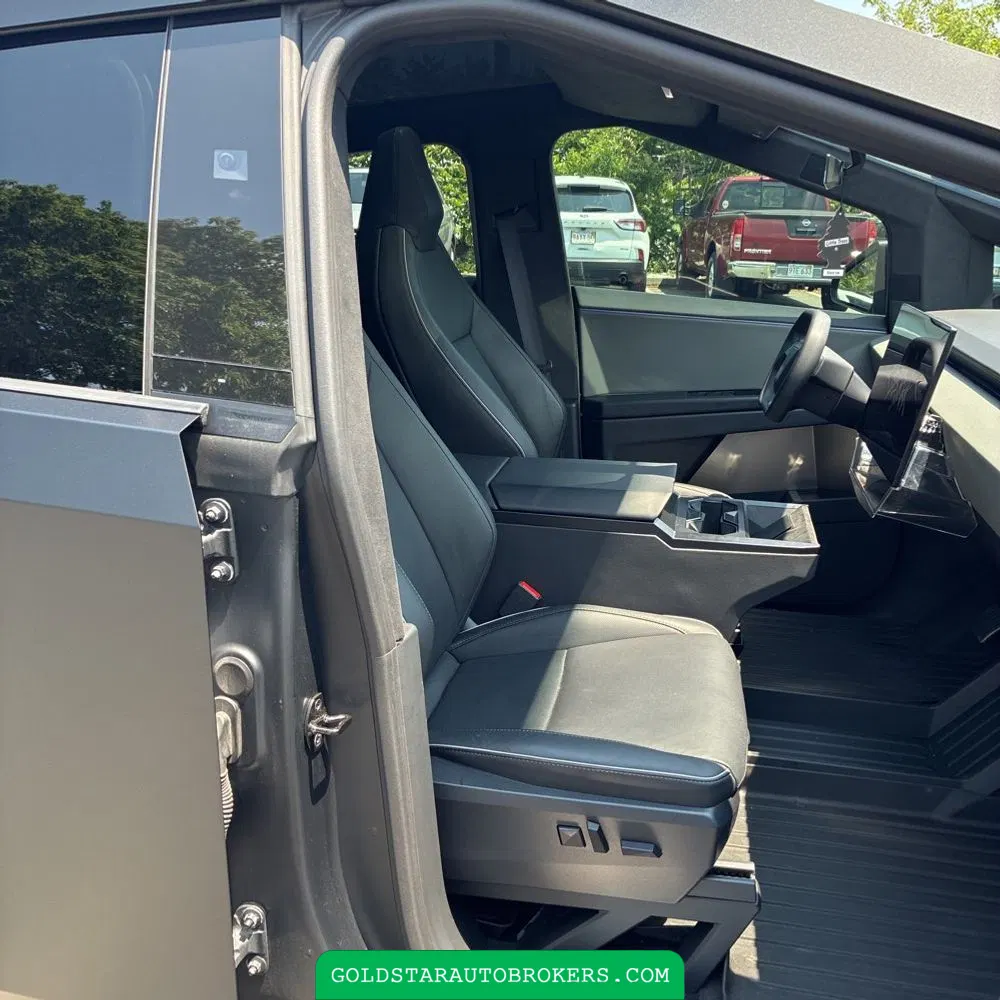 2024 Tesla Cybertruck Base