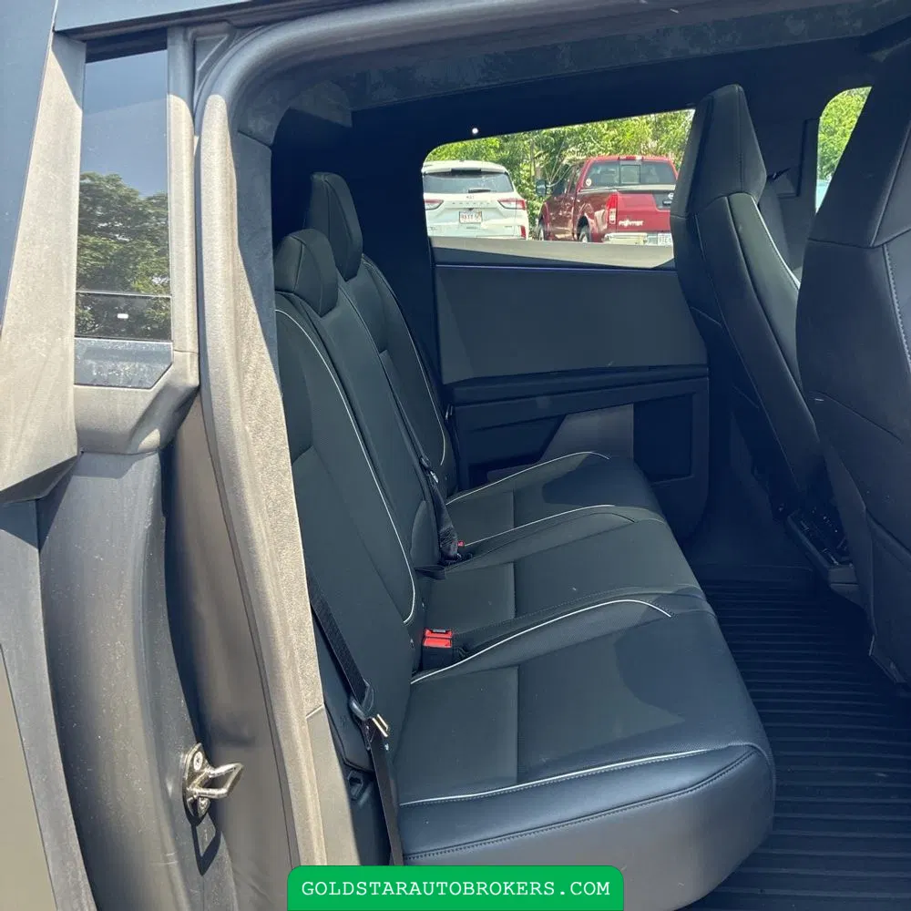 2024 Tesla Cybertruck Base