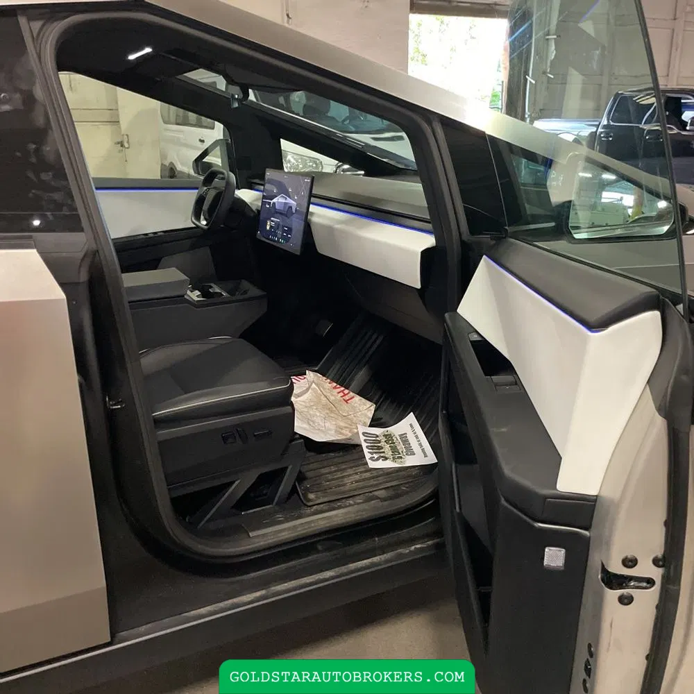 2024 Tesla Cybertruck Base