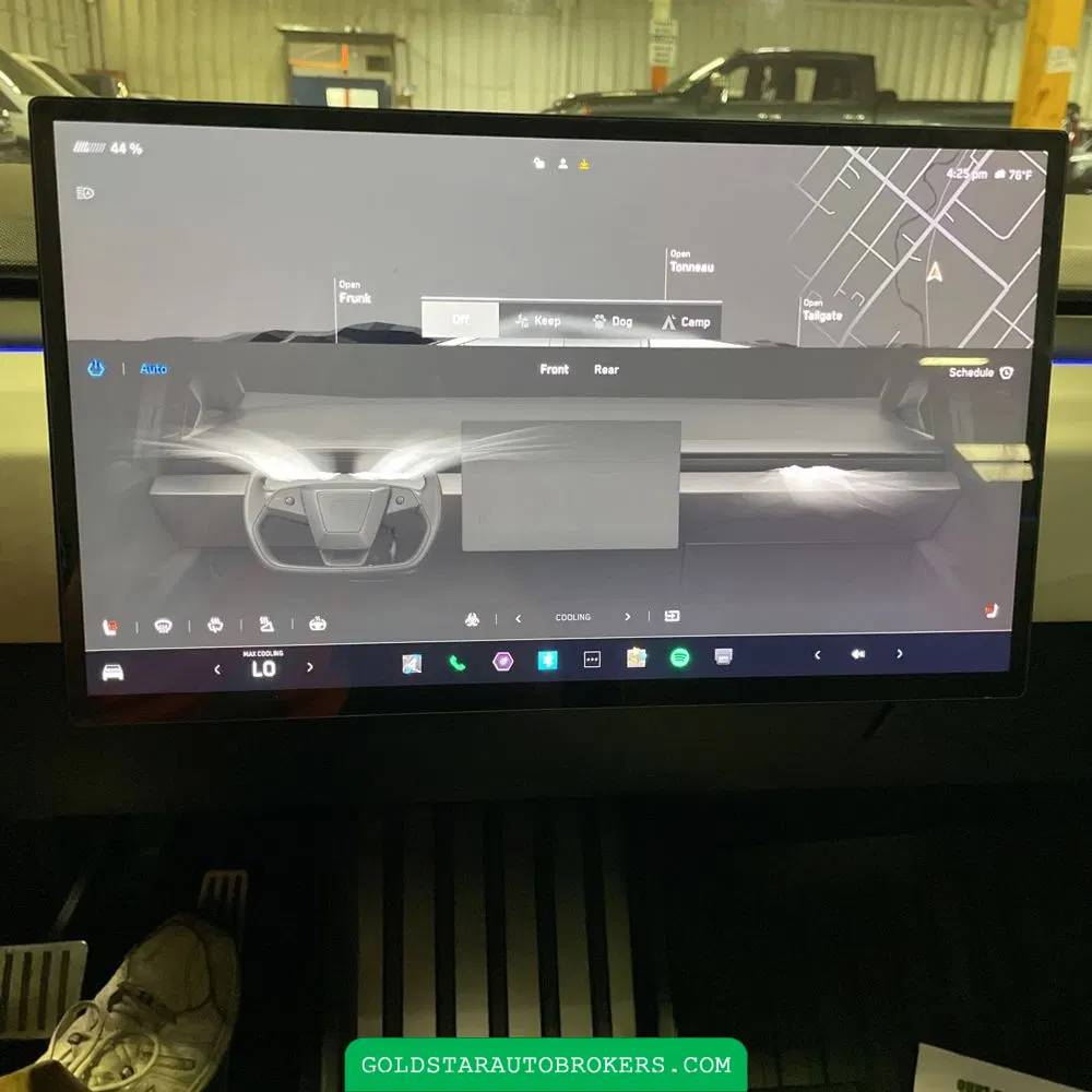 2024 Tesla Cybertruck Base